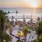 Отель Potato Head Suites & Studios at Desa Potato Head