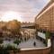Отель Potato Head Suites & Studios at Desa Potato Head