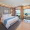 Отель Caesars Resort Bluewaters Dubai