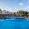 Отель Amour Holiday Resort