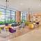Отель Holiday Inn & Suites Saigon Airport
