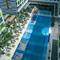Отель Holiday Inn & Suites Saigon Airport