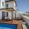 Отель Louis Chris Le Mare Villa
