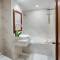 Отель Happy Life Grand Hotel & Sky Bar