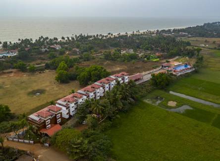 Отель Salcete Beach Resort