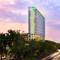 Отель Holiday Inn Hotel and Suites Jakarta Gajah Mada