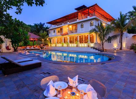 Отель Amritara Aura Spa Retreat Goa