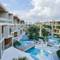 Отель Wyndham Grand Nai Harn Beach Phuket