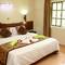 Отель Chez Bea Luxury Villa
