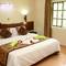Отель Chez Bea Luxury Villa