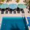 Отель Chez Bea Luxury Villa