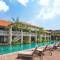 Отель The Barracks Hotel Sentosa by Far East Hospitality