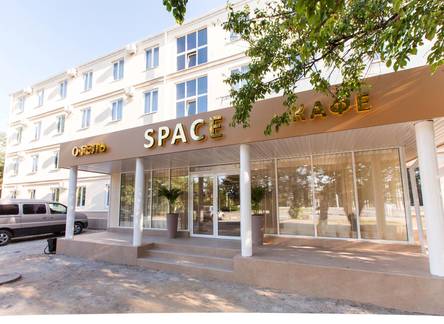 Отель Hotel Space