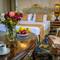 Отель Paradise Inn Windsor Palace Hotel