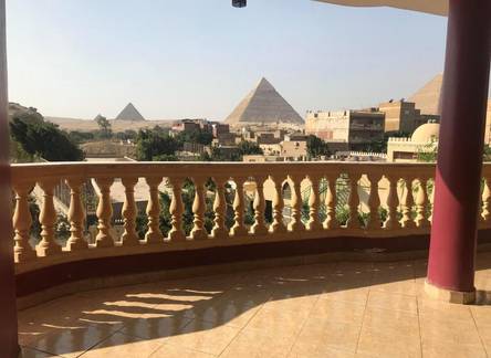 Отель Pyramids Power Inn