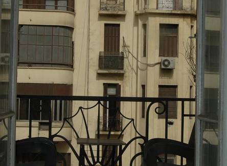 Отель Travelers House Hostel