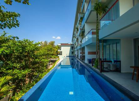Отель Surin Beach