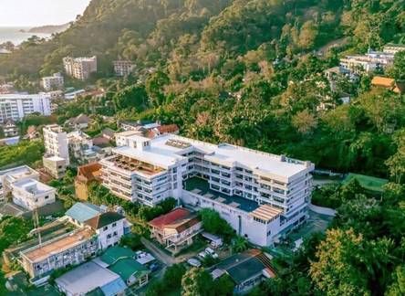 Отель Casa Del M Patong