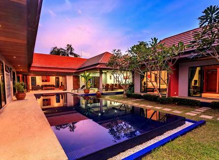 Отель Villa Frangipani @ Nai Harn