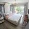 Отель Cha Am Holiday Home