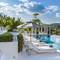 Отель Oceans 11 Villa