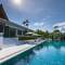 Отель Oceans 11 Villa
