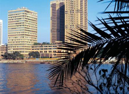 Отель Hilton Cairo World Trade Center Residences
