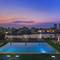 Отель Hilton Cairo World Trade Center Residences