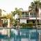 Отель Simantra Cha Am Private Villas