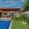 Отель Villa Balai by Tropiclook: Niche style Nai Harn beach