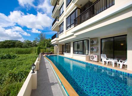 Отель The Lago Apartments by TropicLook