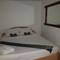 Отель Chaam Guesthouse