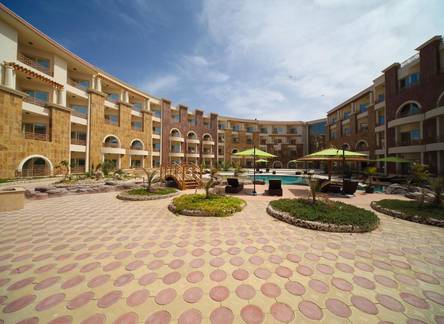 Отель Royal Beach Resort