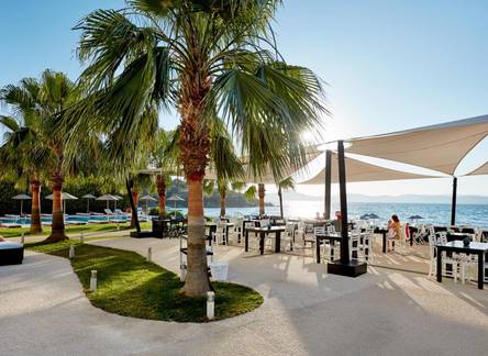 Отель Med-Inn Boutique Hotel