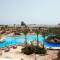 Отель Faraana Reef Resort