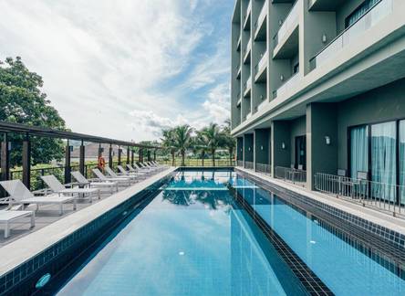 Отель Sugar Marina Hotel -Aviator- Phuket Airport