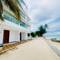 Отель Sea Crest Hotel