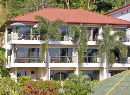 Отель Mountain Seaview Luxury Apartments