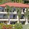 Отель Mountain Seaview Luxury Apartments