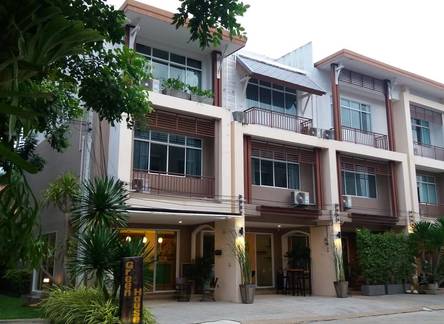 Отель Green House Phuket
