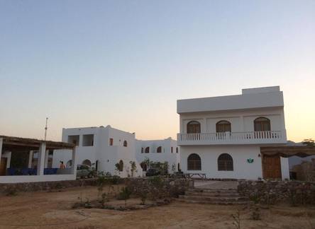 Отель Fayrouz Beach Camp