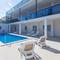 Отель All Saints Suites B&B Kastela