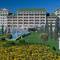 Отель Qafqaz Riverside Resort Hotel