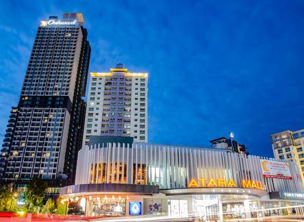 Отель Oakwood Hotel and Residence Sri Racha