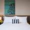 Отель Travelodge Sukhumvit 11