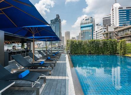 Отель The Key Premier Sukhumvit Bangkok by Compass Hospitality
