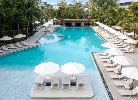 Отель Centara Karon Resort Phuket