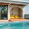 Отель Le Resort and Villas
