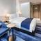 Отель Holiday Inn Express Bangkok Soi Soonvijai