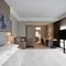 Отель Hyatt Place Bangkok Sukhumvit 24